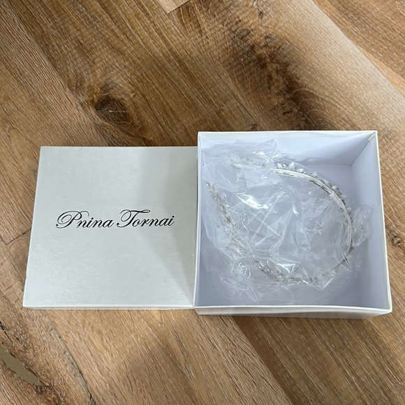 Pnina Tornai Swarovski Crystal and Pearl Cluster Wedding Headband Head Piece NWT - Picture 8 of 11